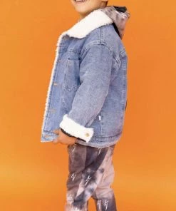 Lola + The Boys New Arrivals Lightning Ocean Jogger Set